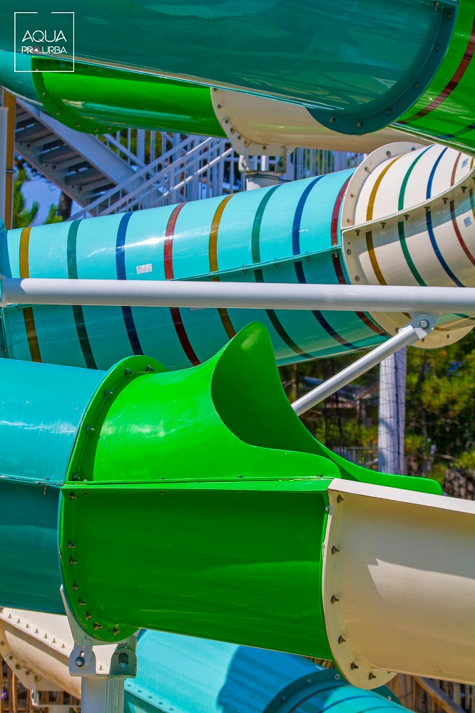 Lacanau Camping Yelloh! Village les grands pins - Toboggans aquatiques Aqua Pro Urba